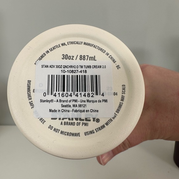 Stanley 30oz CREAM 2.0 Flowstate Quencher Tumbler RARE NWT IN HAND SHIP ASAP - Picture 2 of 3